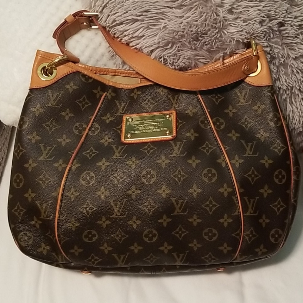 Auth Louis Vuitton Galliara